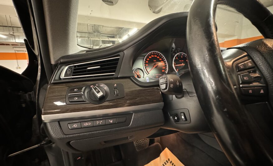 BMW 7er-Reihe 730d Aut.