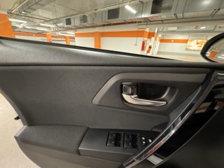 Toyota Auris TS 1,8 VVT-i Hybrid Active