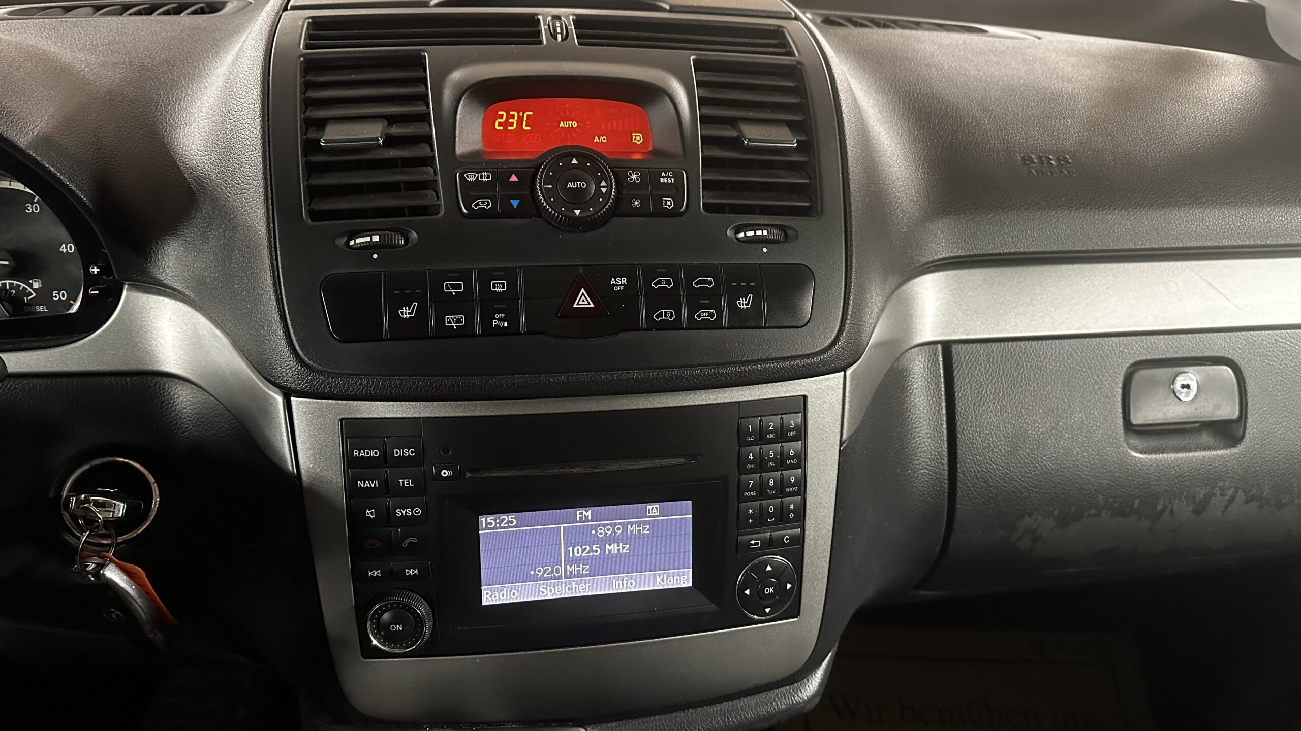 Mercedes-Benz Viano Trend lang 2,2 CDI BlueEff. DPF 4MATIC