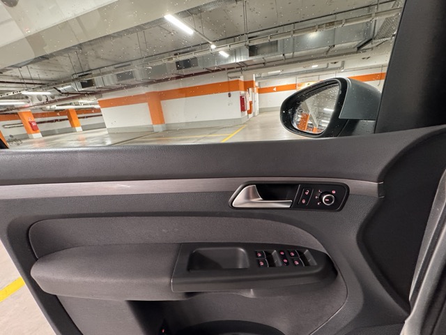 VW Touran Country 2,0 TDI DPF DSG