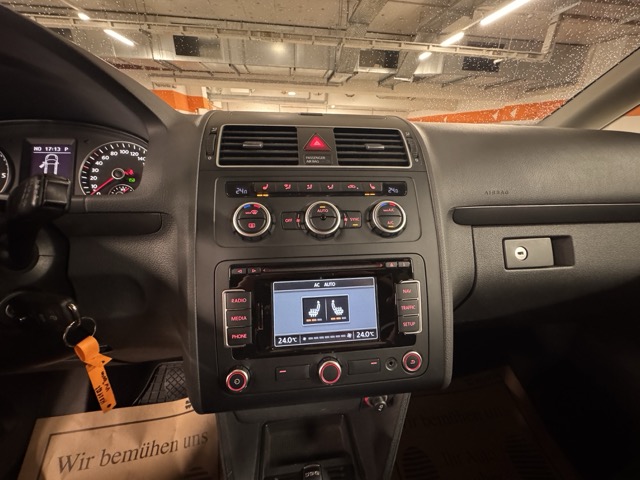 VW Touran Country 2,0 TDI DPF DSG