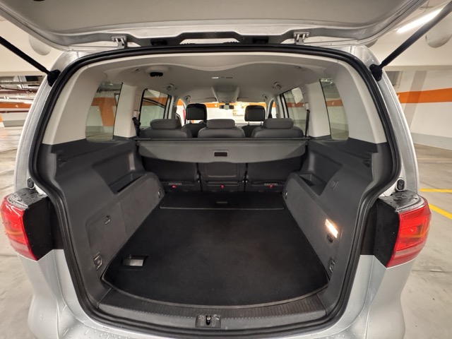 VW Touran Country 2,0 TDI DPF DSG