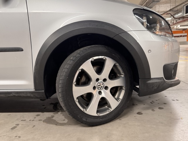 VW Touran Country 2,0 TDI DPF DSG