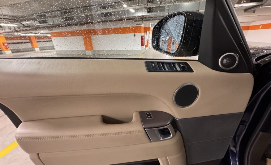 Land Rover Range Rover Sport 3,0 TDV6 HSE