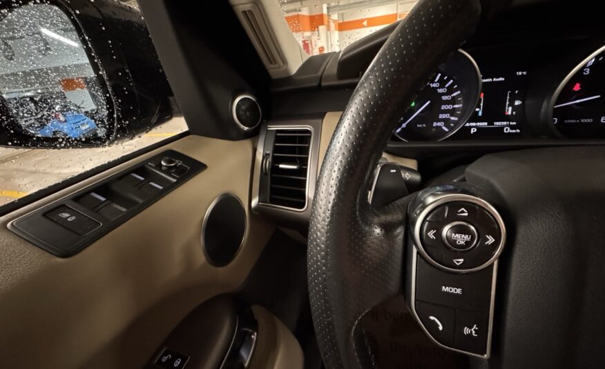 Land Rover Range Rover Sport 3,0 TDV6 HSE