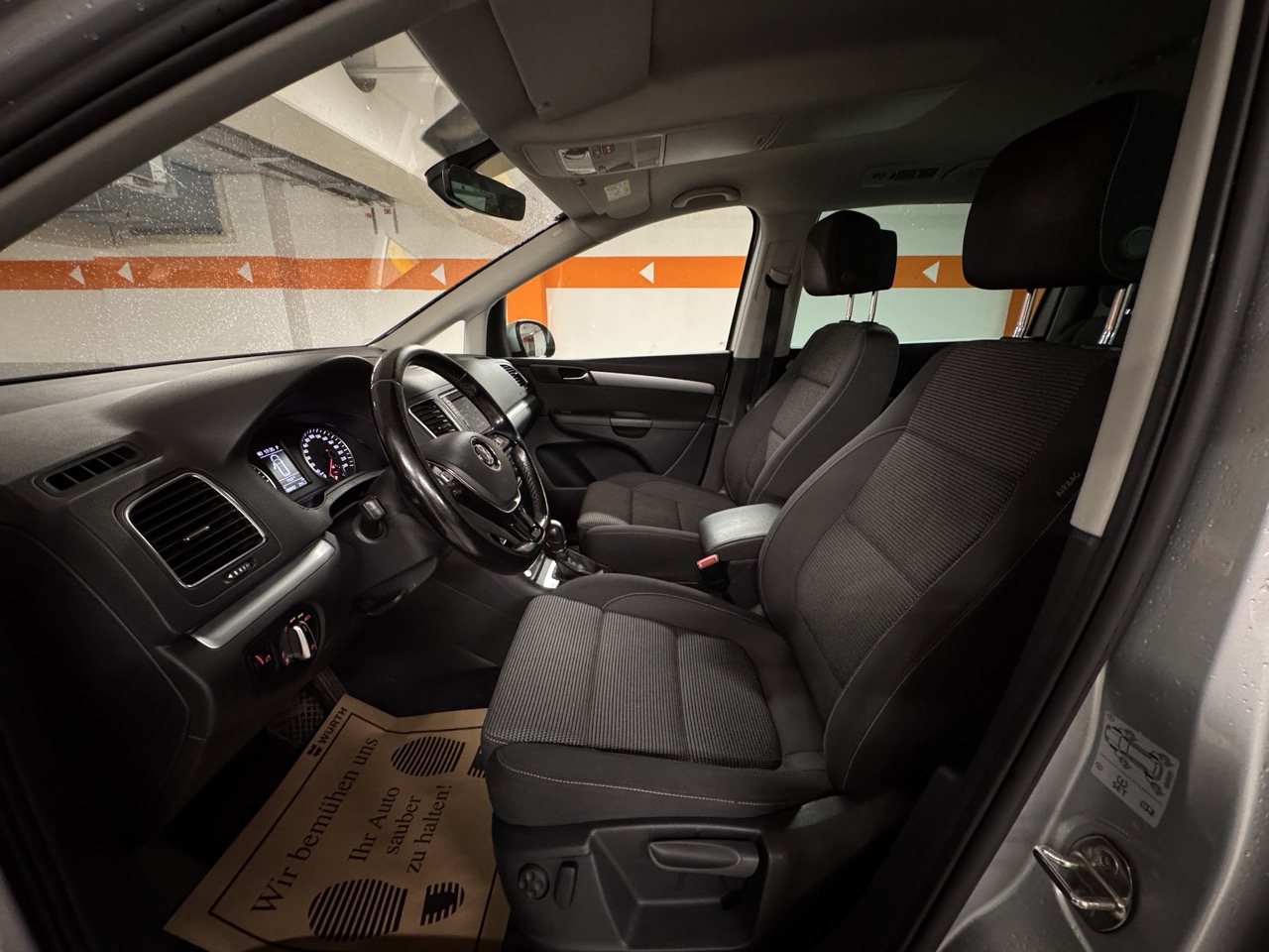 VW Sharan Business BMT SCR 2,0 TDI DSG