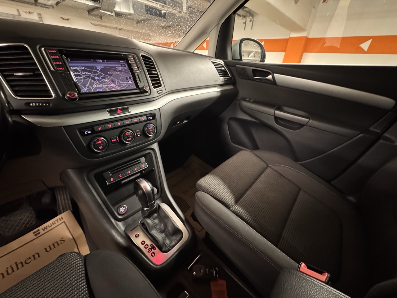 VW Sharan Business BMT SCR 2,0 TDI DSG