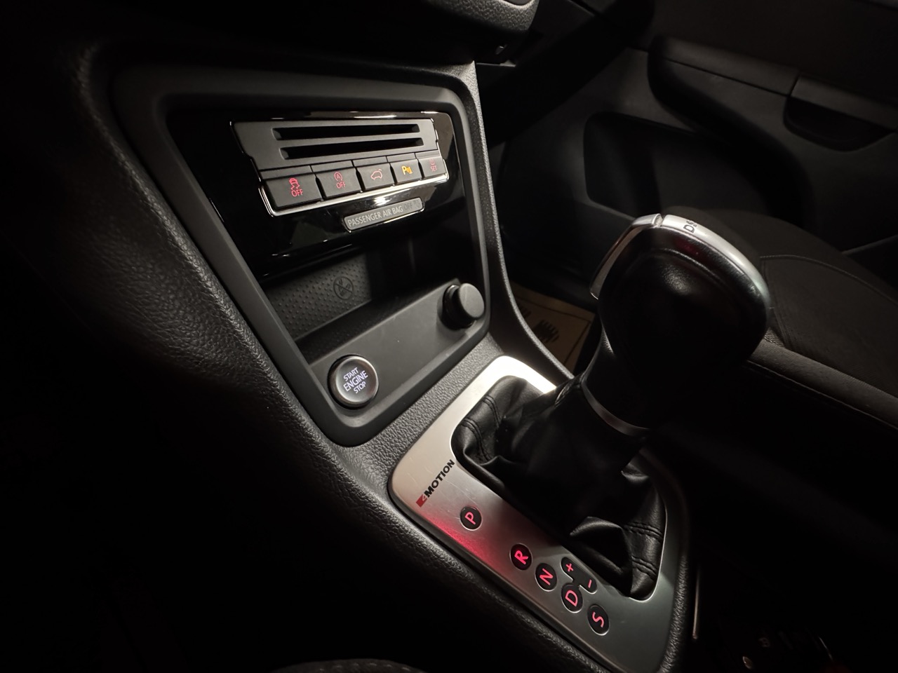 VW Sharan Business BMT SCR 2,0 TDI DSG