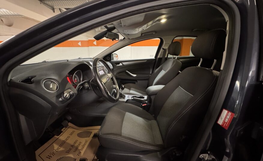 Ford Mondeo Business Plus 2,0 TDCi