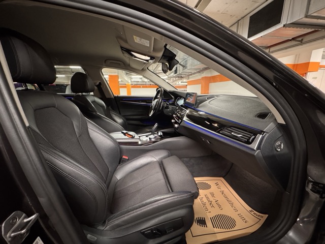 BMW 5er-Reihe 520d Touring Aut.