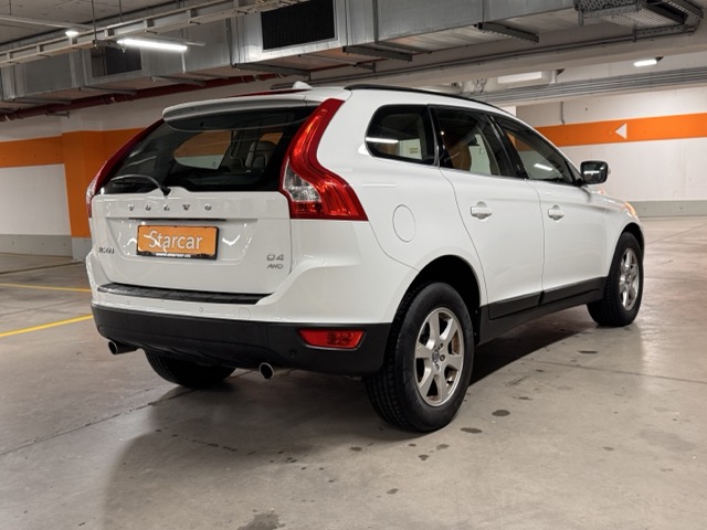 Volvo XC60 D4 AWD Momentum Geartronic